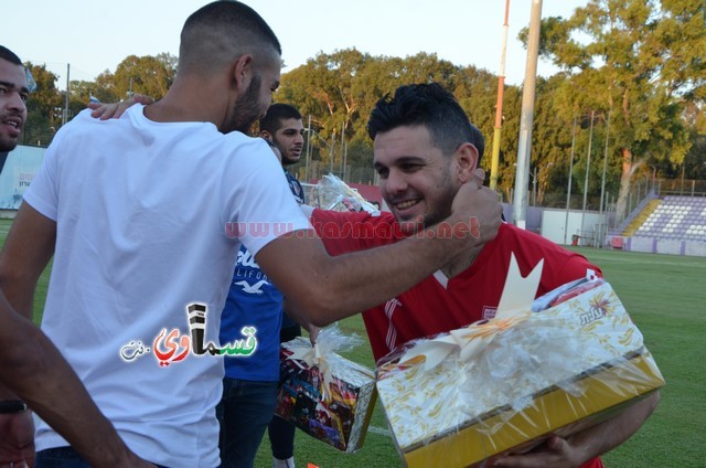  فيديو: إدارة الوحدة تحتفل واللاعبين بعيد الأضحى .. ويؤكدون  الان جاء وقت العمل والعطاء على ارض المسطح الأخضر 